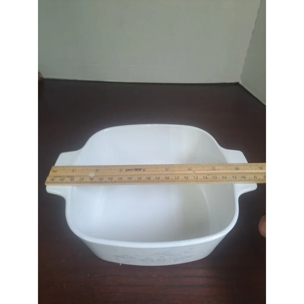 Vintage Corningware Country Cornflower 1.5 Quart Casserole Dish